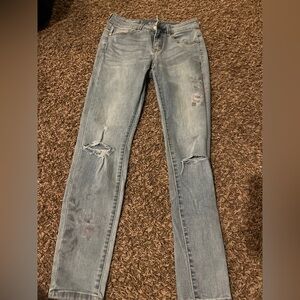 🩷 5/$30 Bootlegger flower skinny jeans